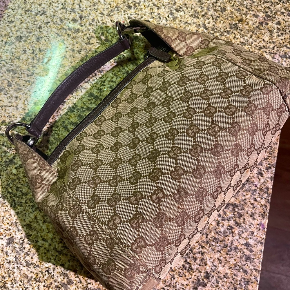 Gucci purse